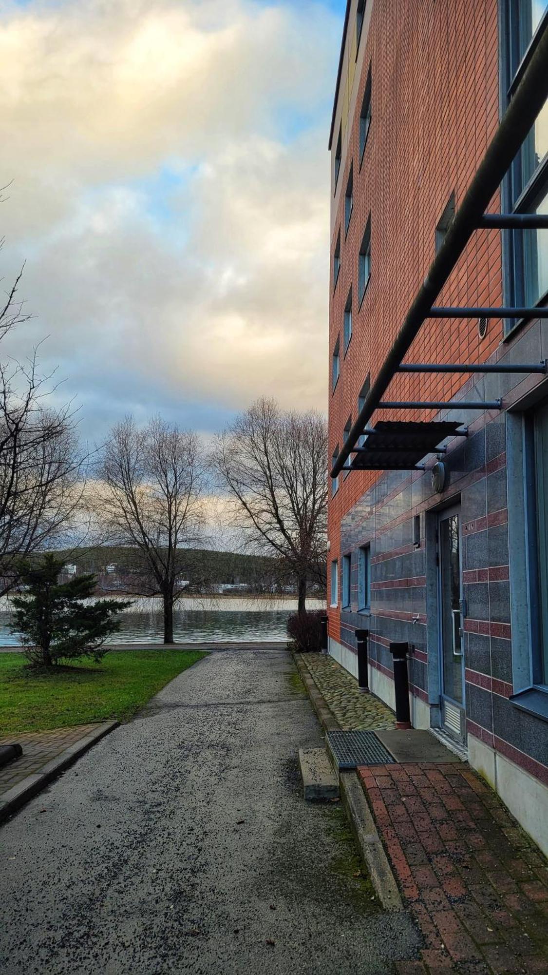 Lakeside Serenity Lutakko - Sauna, Parking Ювяскюля Экстерьер фото